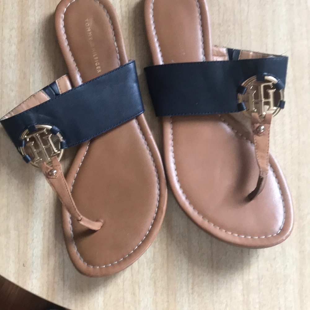 Tommy Hilfiger navy sandal sz 10